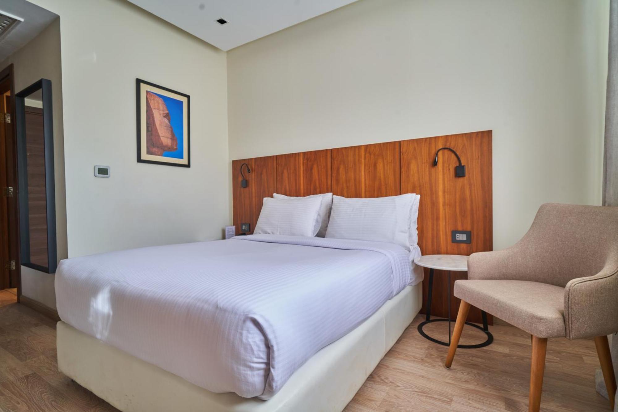 Deluxe Single Room,1583101782:JPEG