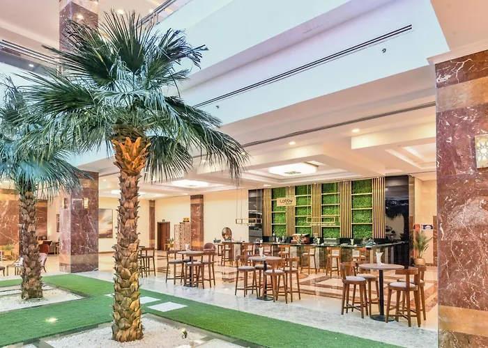 Hotel with Tennis: Tolip Gardens Hotel