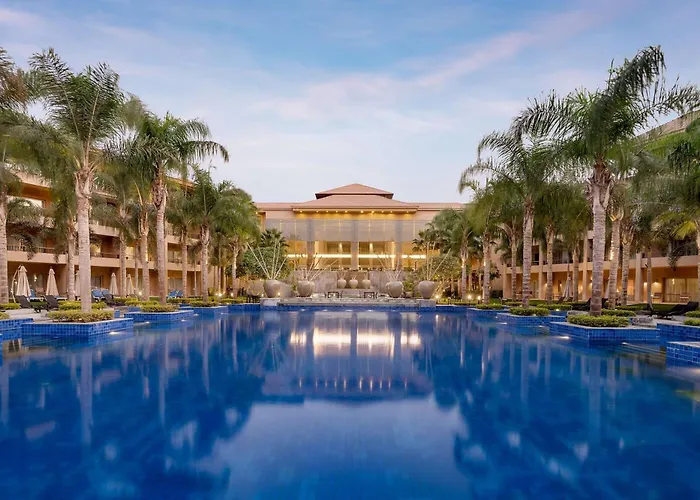 Resort: Dusit Thani Lakeview Cairo