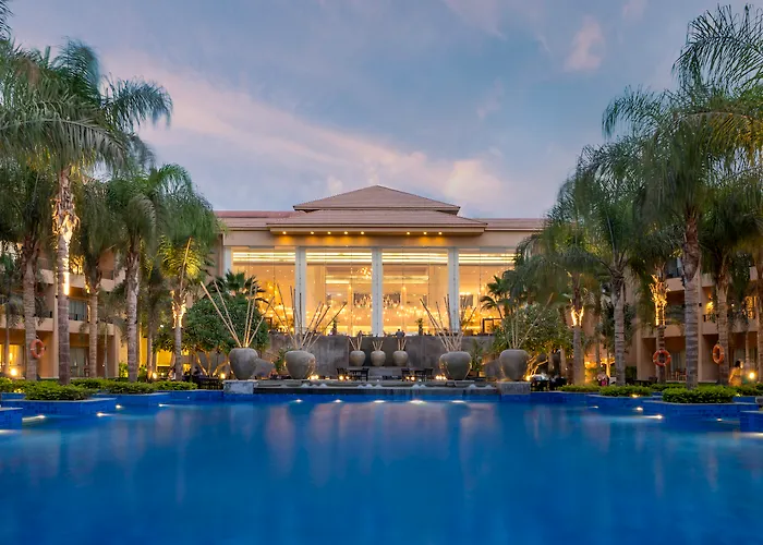 Resort: Dusit Thani Lakeview Cairo